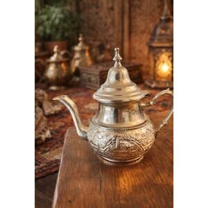 Vintage Royal Rochester Silverplate Teapot Moroccan Style Boho Decor Ornate